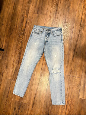 Vintage Levi's 501 Straight Jeans 28x27 Light Wash